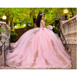 Off Shoulder Pink Quince Dress Sweetheart Neck Instagram Gowns Birthday Party Dresses Lace Appliques Vestidos De 15 Anos