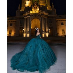 Sleeveless Quince Dress Emerald Green Vestidos De 15 Anos Lace Appliques Women 2024 Ball Gown Sweetheart Neck Birthday Party Dresses