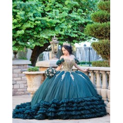 Long Sleeve Emerald Green Quince Dress Ruffled Sweet 15 Gowns Sweetheart Neck Vestidos De 15 Anos